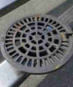 Alternative view of 400 Kjøresterkt ristlokk m/lås og pakning c250